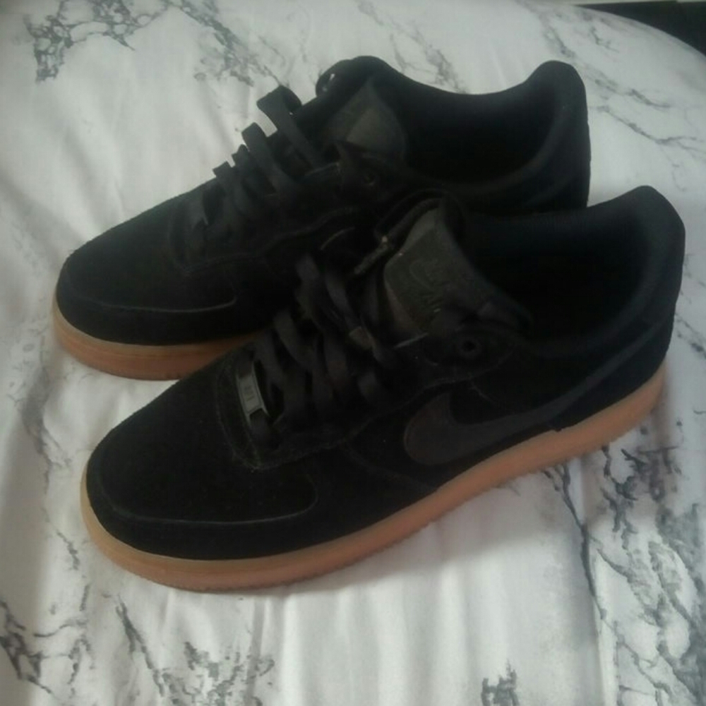 Men's Nike Air Force Ones black suede/gum bottom
